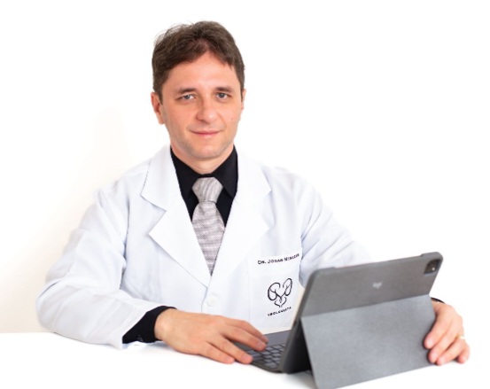 Dr. Jonas Menezes
